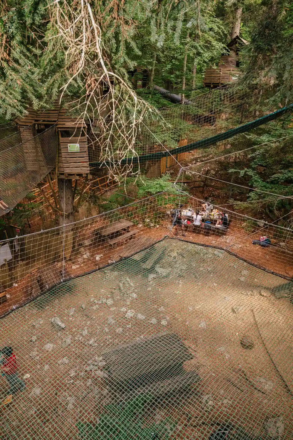 le filet trampoline des cabanes perchées